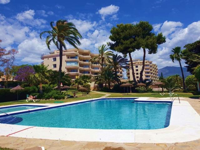 Piso en venta en Urbanización cataleya, Costa del Sol Occidental
