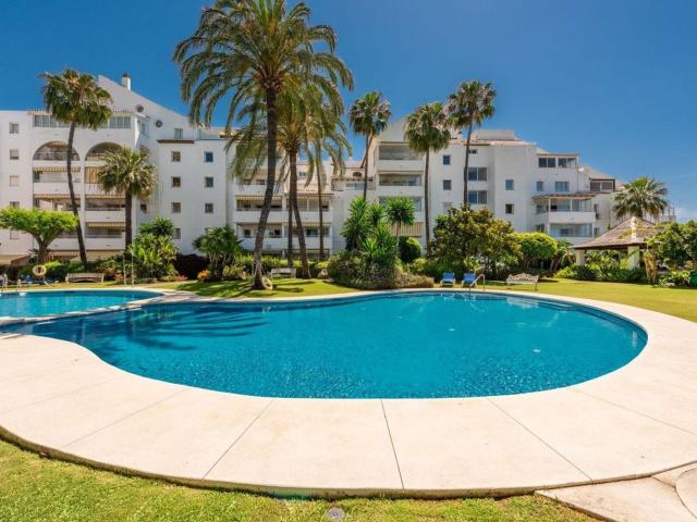 Piso en venta en Nueva Atalaya, Costa del Sol Occidental