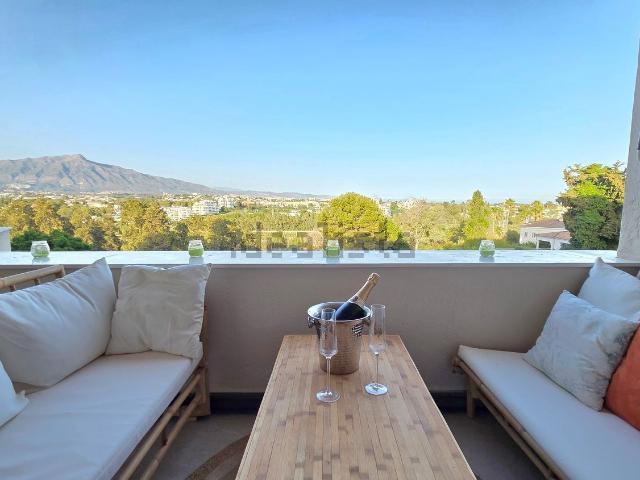 Piso en venta en Urbanización cataleya, Costa del Sol Occidental