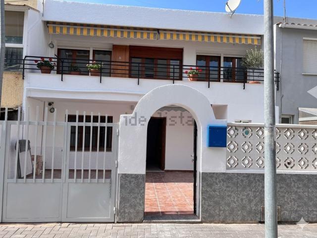 Dúplex en alquiler en Urbanización Calas Blancas, el Baix Segura / La Vega Baja