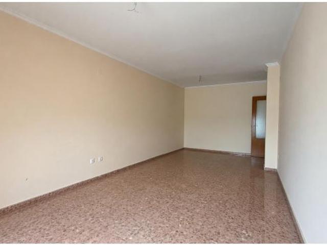 Piso en venta en la Ribera Alta, Valencia