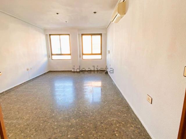 Piso en venta en la Plana Baixa, Valencia