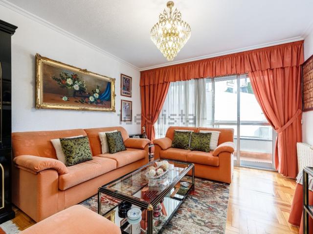 Piso en alquiler en A Sagrada Familia, Vigo