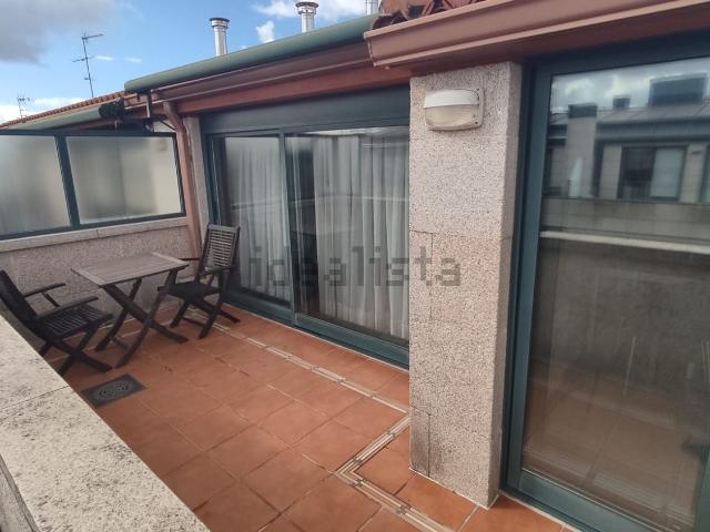 Ático en alquiler en O Carme, Vigo