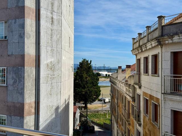 Piso en venta en O Grove, O Salnés