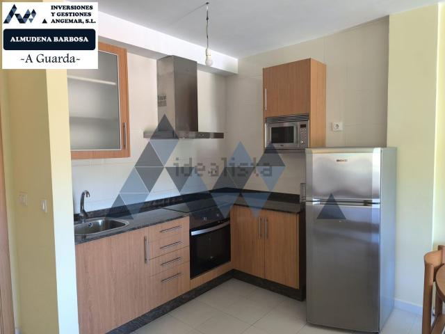 Piso en venta en O Rosal