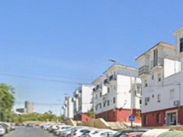 Piso en venta en Utrera, Andalucía