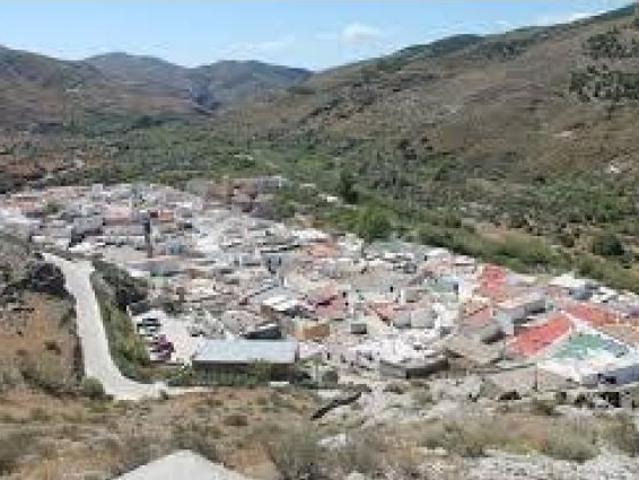 Piso en venta en Nacimiento, Andalucía