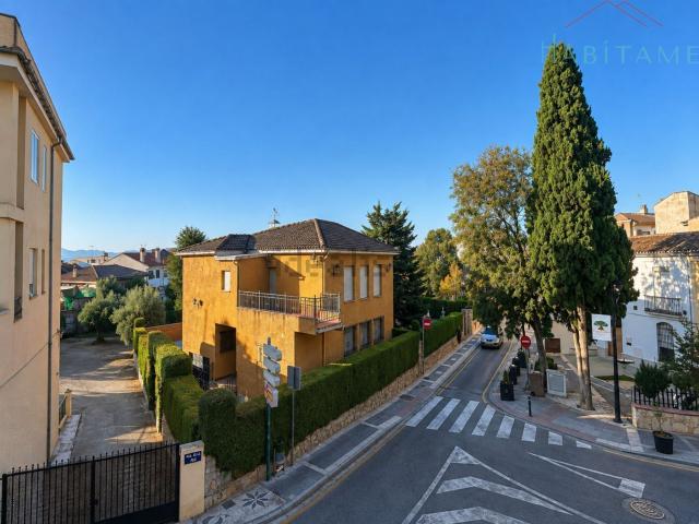 Piso en venta en Ogíjares, Granada