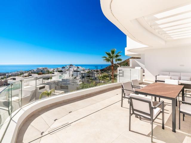 Piso en venta en Palo Alto, Sierra de las Nieves