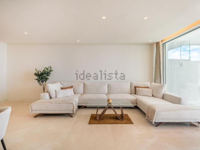 Piso en venta en Palo Alto, Ojén