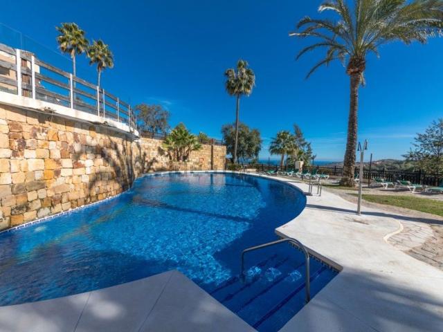 Piso en venta en La Mairena, Ojén