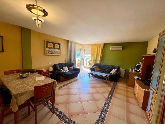 Ático en venta en Olesa De Montserrat, Barri de la Flora