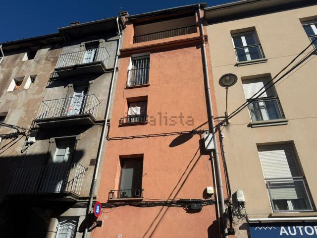Piso en venta en Sant Cristòfol les Fonts, Olot