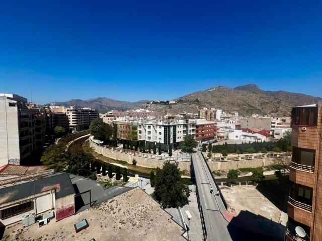 Ático en alquiler en Obispo Rocamora, el Baix Segura / La Vega Baja