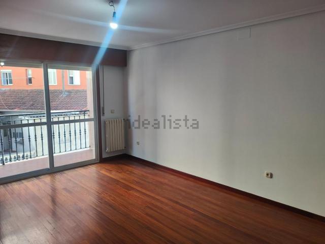 Piso en venta en Ourense, Gomesende