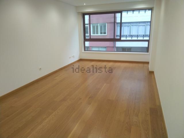 Piso en venta en Ourense, O Couto