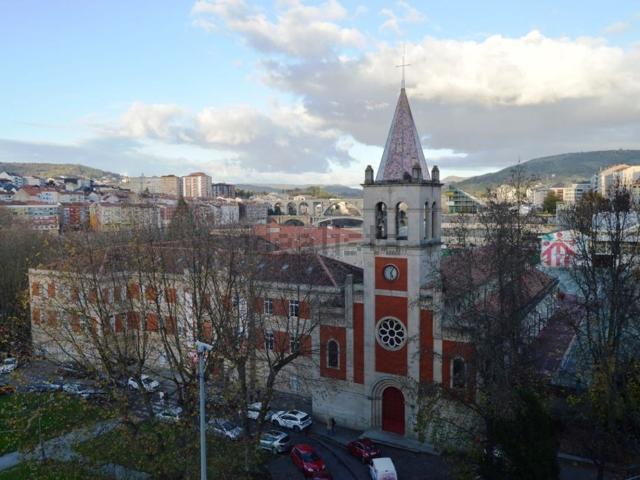 Piso en venta en Ourense, O Couto