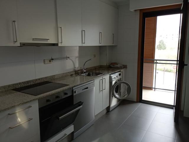 Piso en venta en Ourense, O Posío