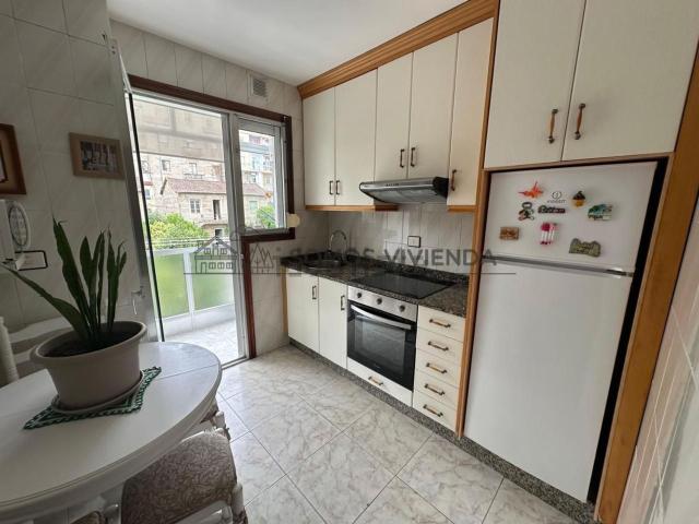 Piso en venta en Ourense, A Ponte
