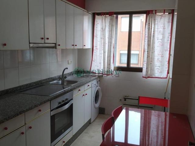 Piso en venta en Ourense, O Couto