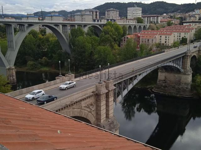 Ático en venta en Ourense, A Ponte
