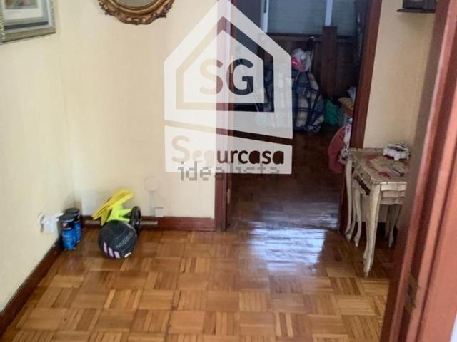 Ático en venta en Gomesende, Ourense