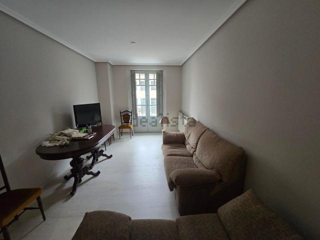 Piso en venta en Couto, Gomesende