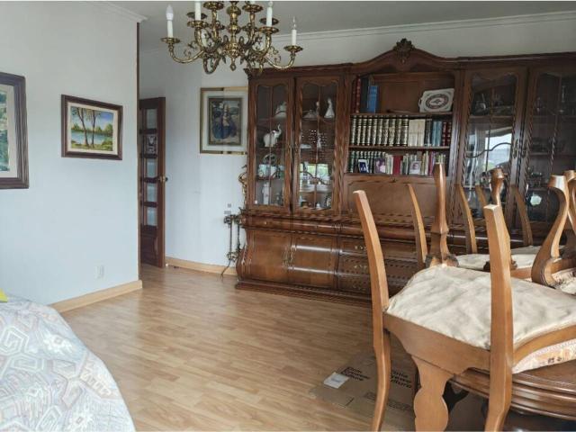 Piso en venta en O Posío, Ourense