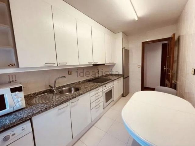 Piso en venta en As Lagoas, Ourense