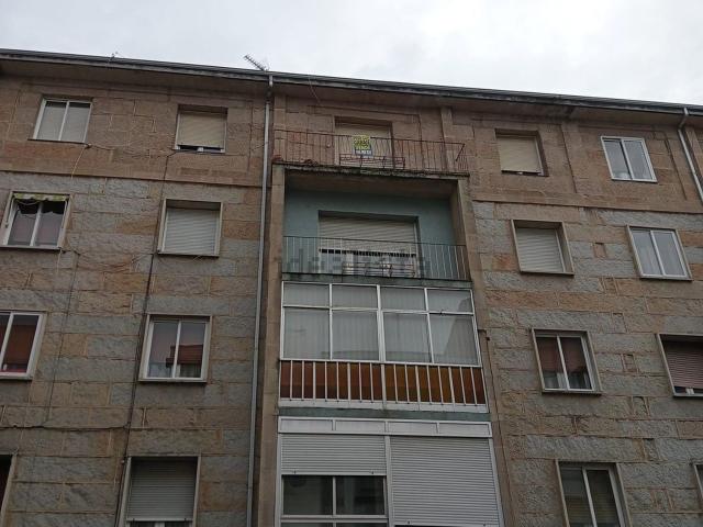 Piso en venta en A Carballeira, Ourense