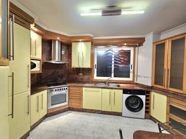 Piso en alquiler en Ourense, Gomesende