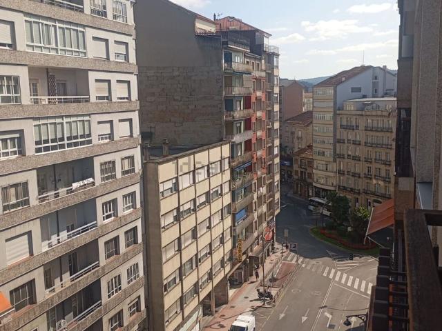 Piso en venta en Ourense, Casco Vello