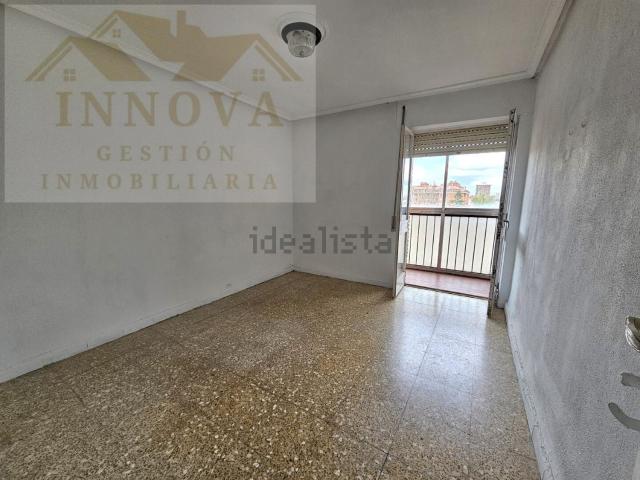 Piso en venta en Campo de la Juventud, Palencia