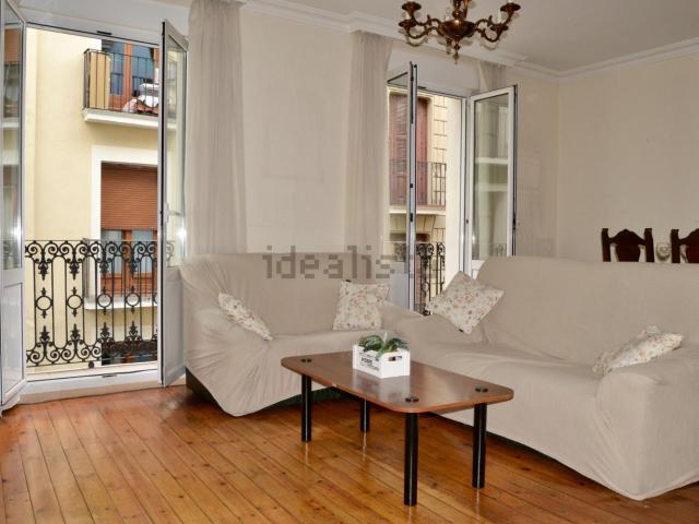 Piso en venta en Pamplona, Nabarreria
