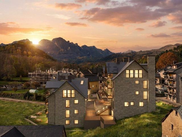 Dúplex en venta en Alto Gállego, Aragón