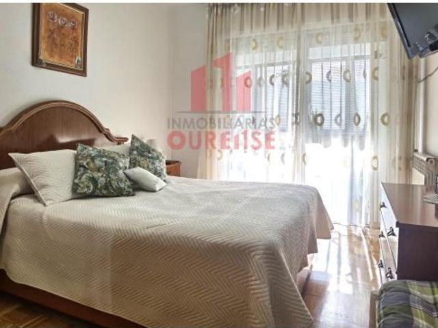 Piso en venta en Couto, Ourense