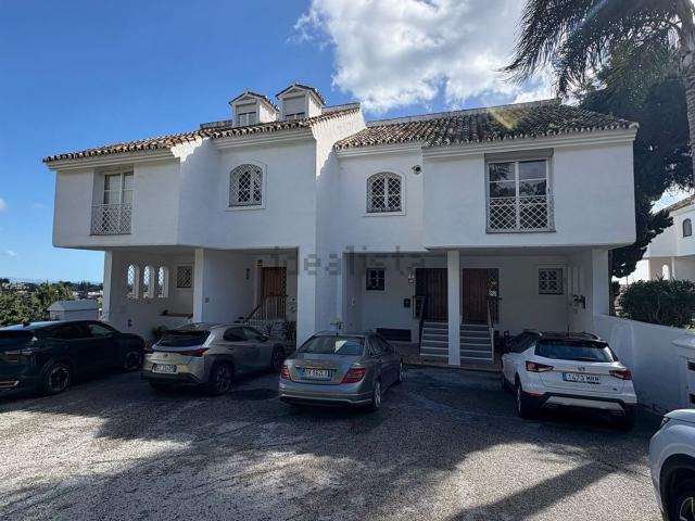 Dúplex en alquiler en Bel-Air, Costa del Sol Occidental