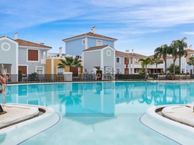 Dúplex en alquiler en El Campanario Estepona, Costa del Sol Occidental