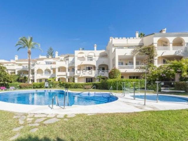 Piso en alquiler en El Pilar, Costa del Sol Occidental