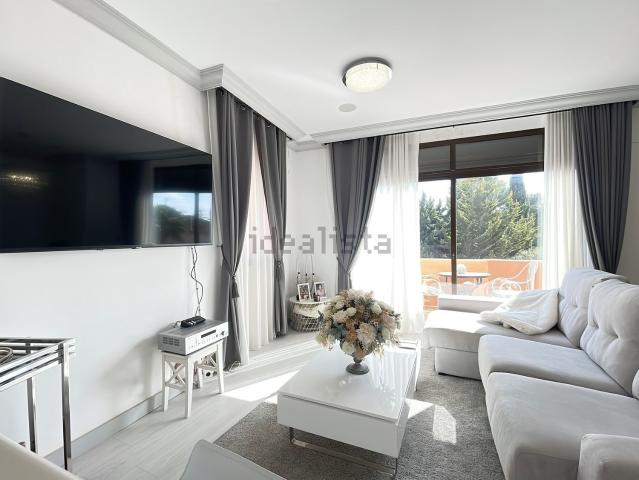 Dúplex en venta en Estepona, Bel-Air