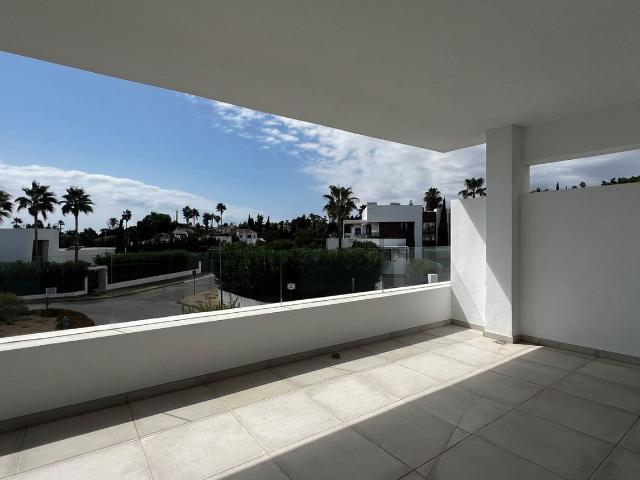 Piso en alquiler en El Pilar, Costa del Sol Occidental