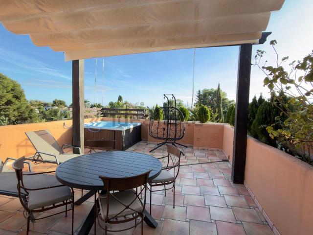 Ático en venta en Bel-Air, Costa del Sol Occidental