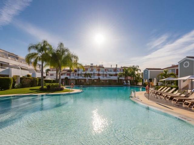 Piso en alquiler en El Pilar, Costa del Sol Occidental
