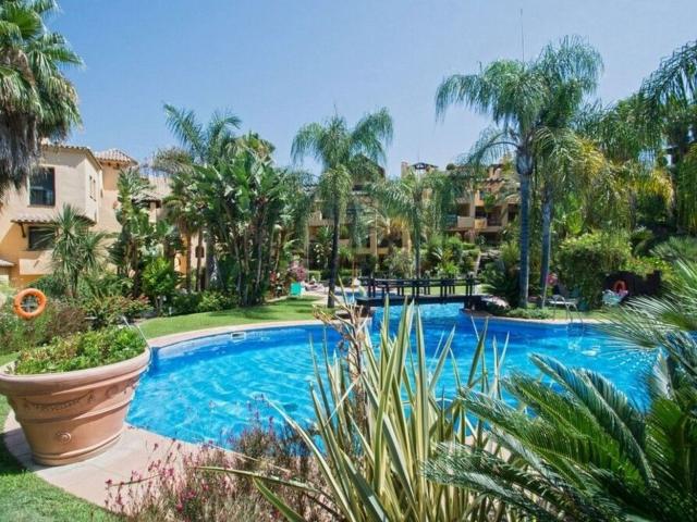 Ático en venta en El Campanario Estepona, Costa del Sol Occidental