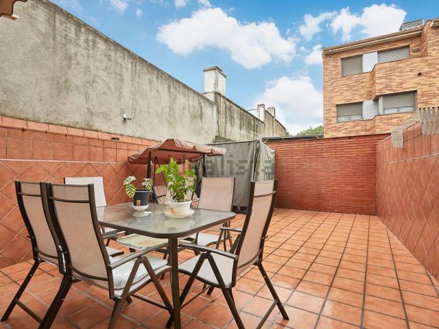 Dúplex en venta en l'Escorxador, Parets del Vallès