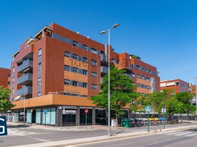 Piso en venta en Granada, Zaidín - Vergeles