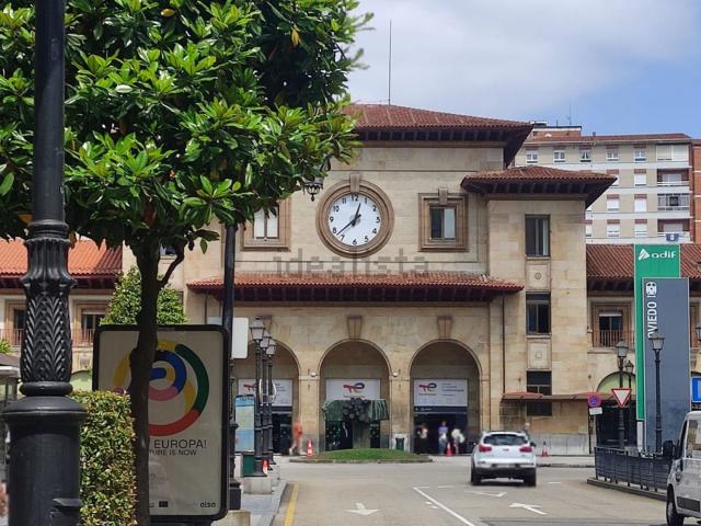 Piso en venta en Centro y casco histórico, Oviedo