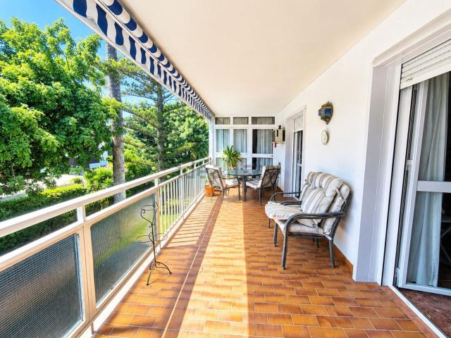 Piso en venta en Las Acacias, Málaga