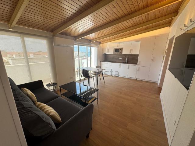 Ático en alquiler en Este, Málaga-Costa del Sol